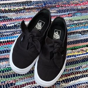 Women’s vans slip on shoes